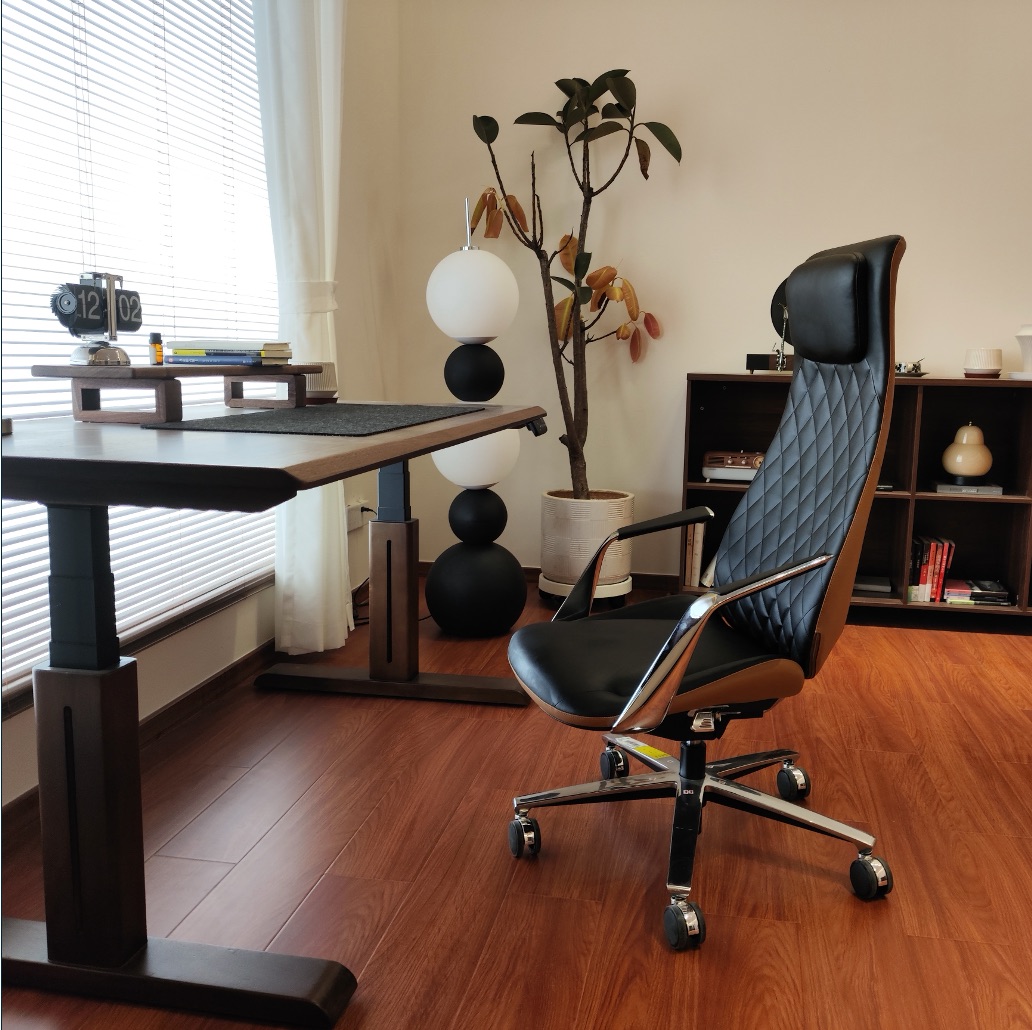 Ergonomic Leather Office Chair JIUHE-2 with Customized Colors